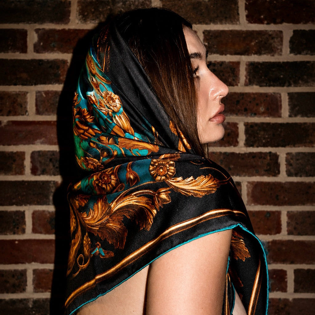 The Midas Skull Foulard - Teal Edition